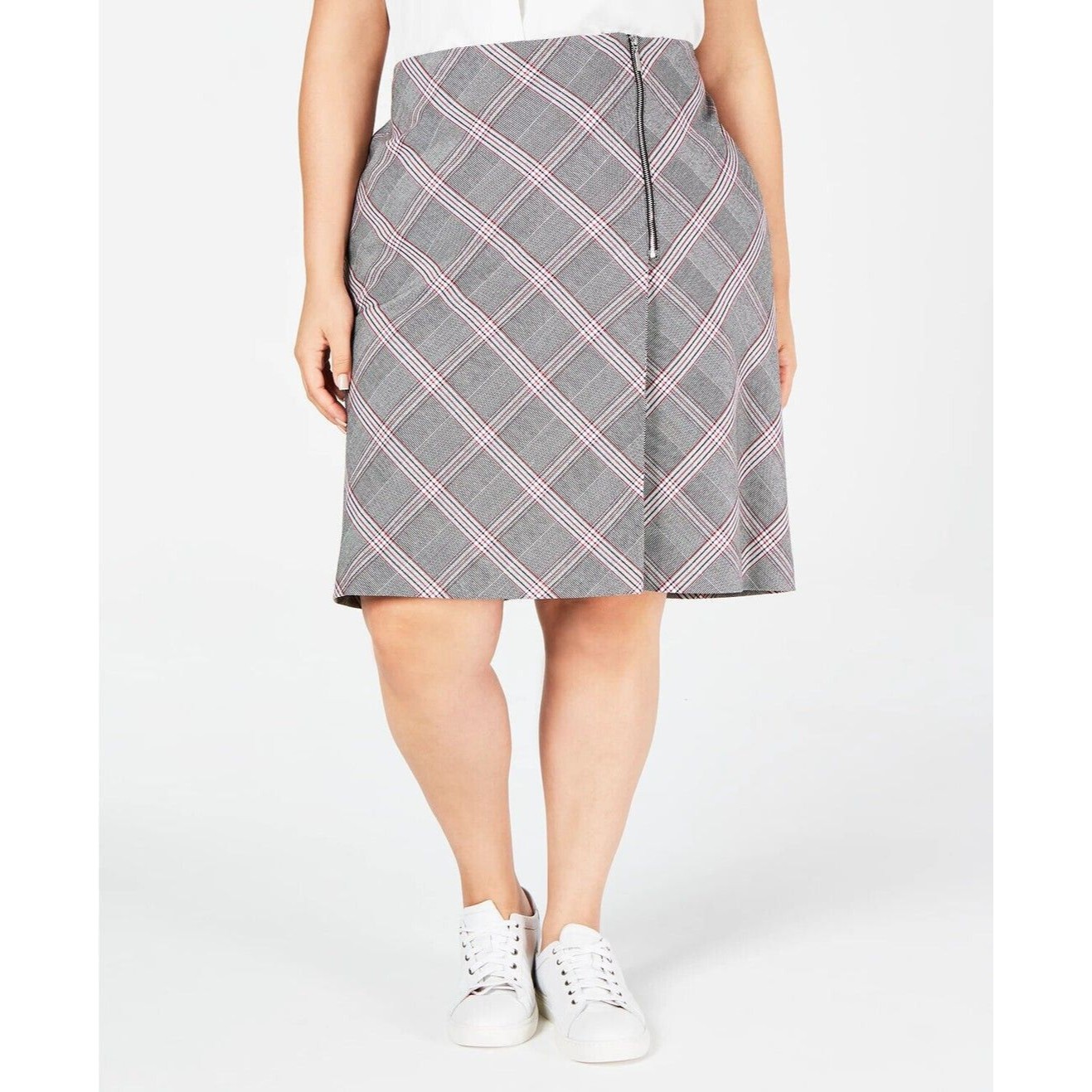 Bar Iii Plaid A-Line Knee Length Skirt Womenâs 22w Gray Red Glen Check Front Zip